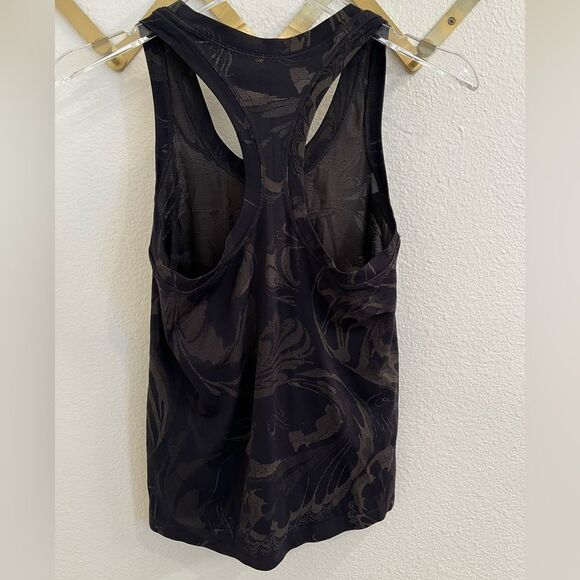 Athleta Momentum Seamless Tank Black Paisley XS - Picture 8 of 8